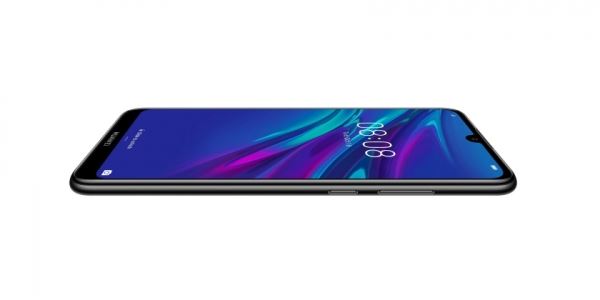 <br />
						Huawei Y6 2019: экран с каплевидным вырезом, задняя часть «под кожу» и ценник от 4000 грн<br />
					