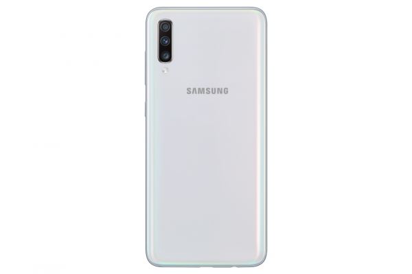 <br />
						Samsung Galaxy A70: дисплей Infinity-U на 6.7-дюймов, чип Snapdragon 670 и батарея на 4500 мАч<br />
					