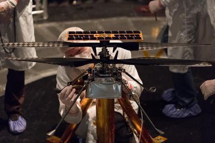 НАСА испытало первый марсианский вертолет